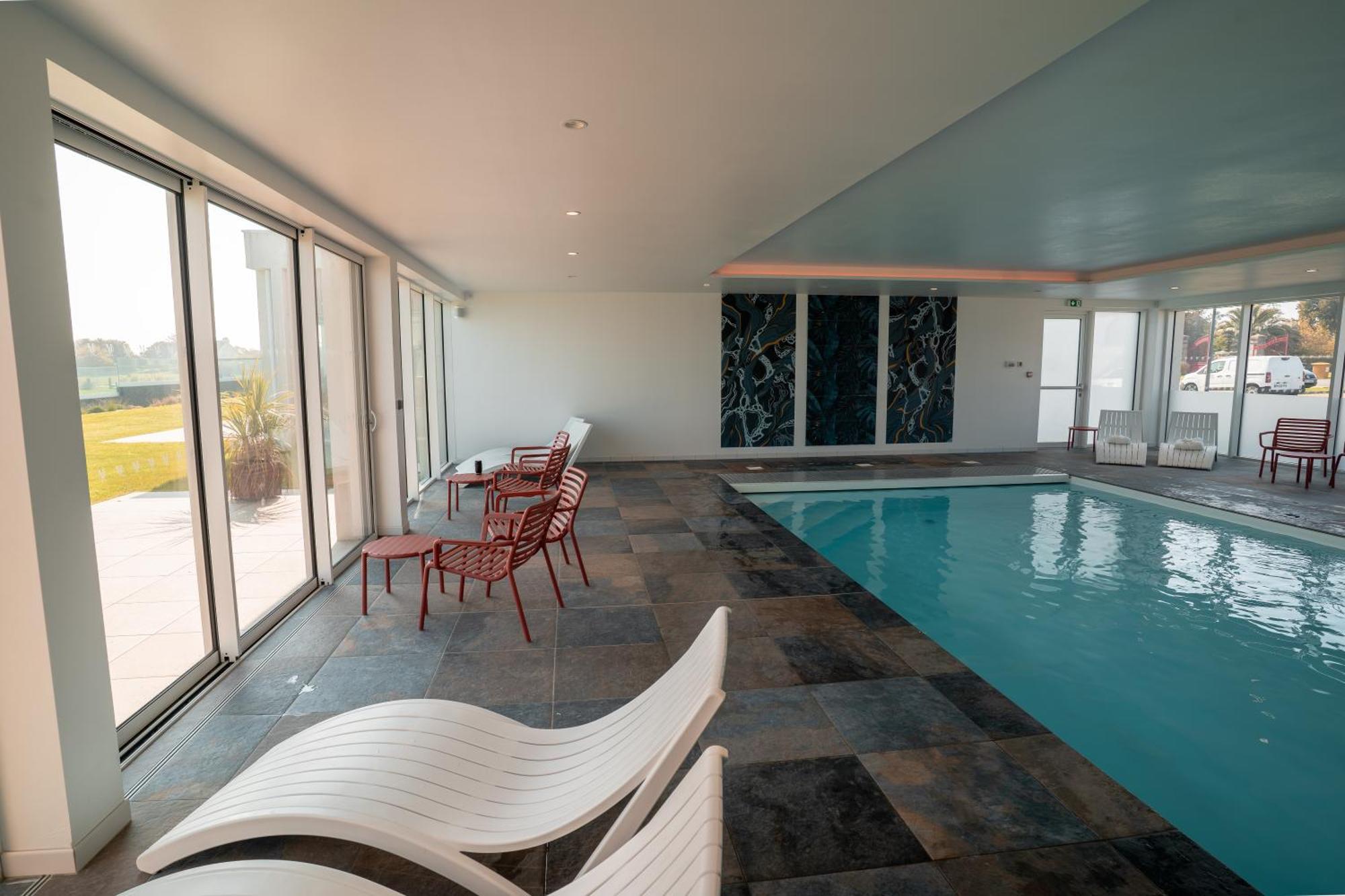Hotel Le Manoir Du Roselier 普勒林 外观 照片