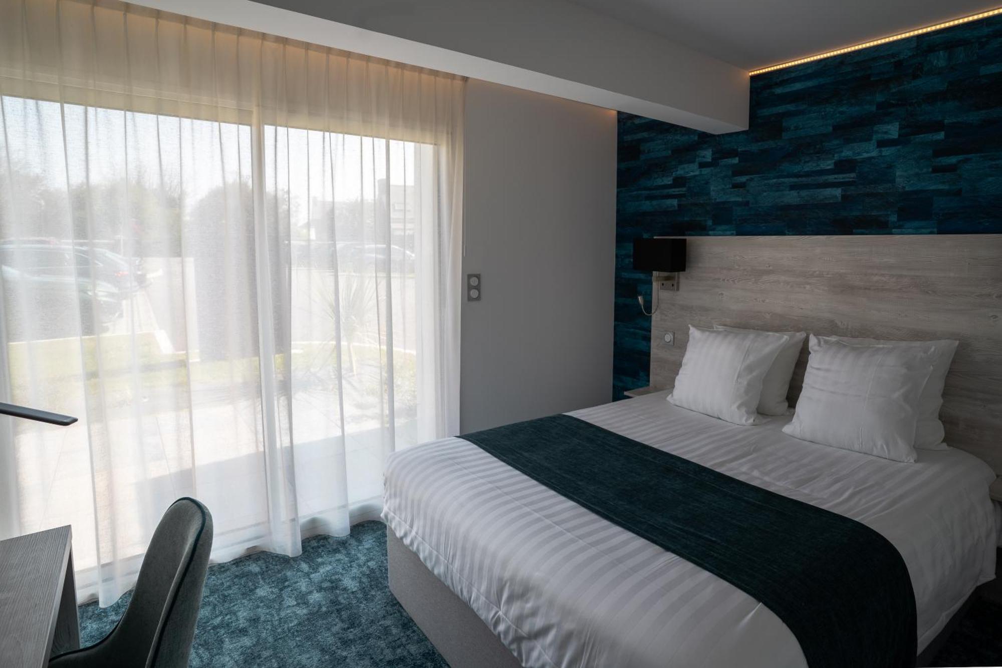 Hotel Le Manoir Du Roselier 普勒林 外观 照片